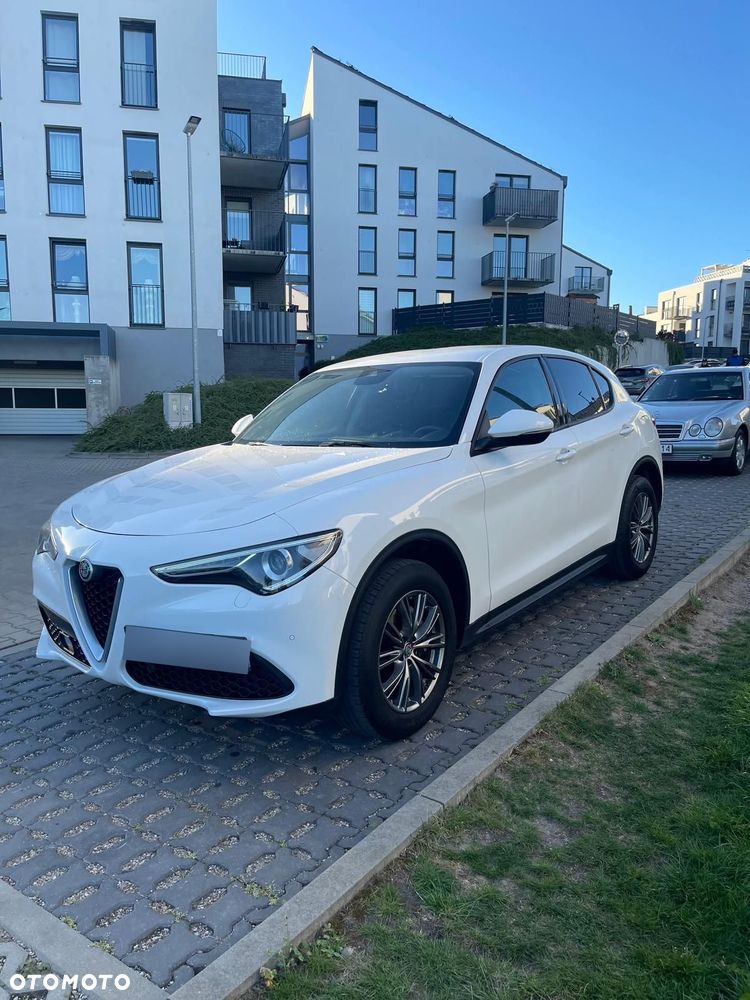 Alfa Romeo Stelvio 2.0 Turbo Sprint Q4 - 5