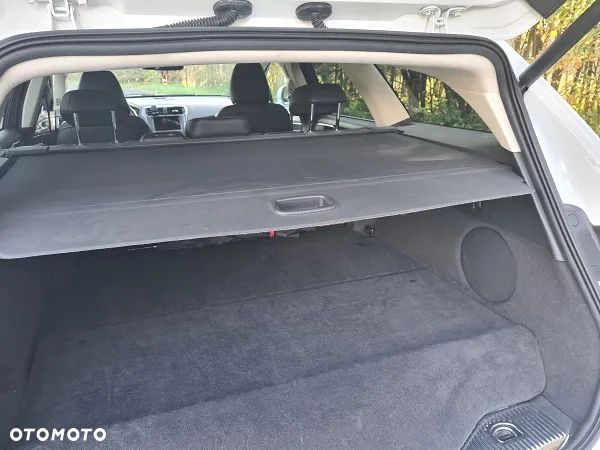 Ford Mondeo SW 2.0 Hybrid Titanium - 7