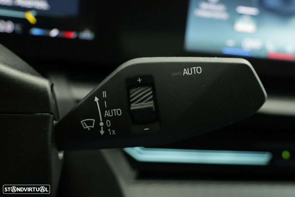 BMW 520 d Pack Desportivo M - 18