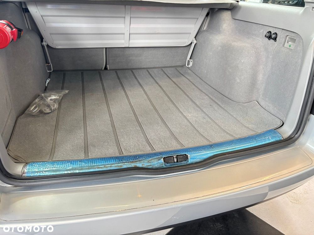 Volkswagen Passat - 26