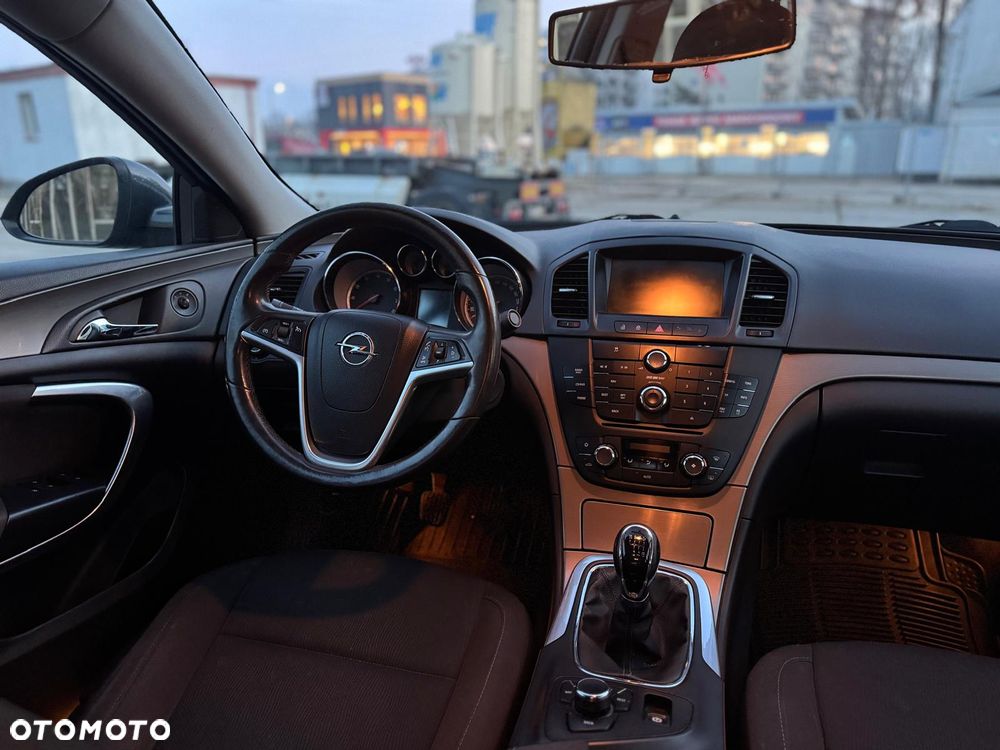 Opel Insignia 1.6 - 7