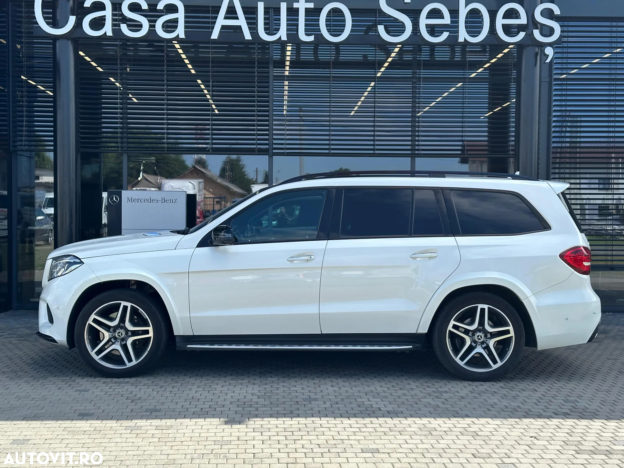Mercedes-Benz GLS 400 4MATIC Aut - 8