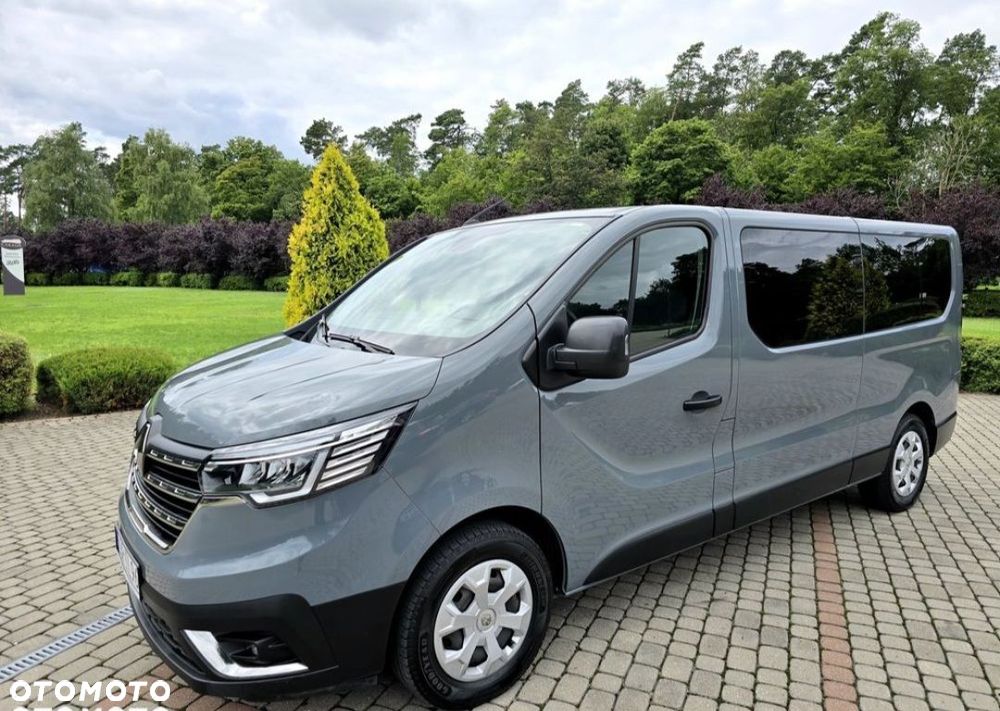 Renault Trafic - 2