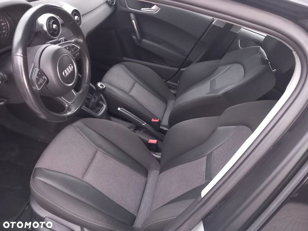 Audi A1 Sportback 1.6 TDI Attraction - 18