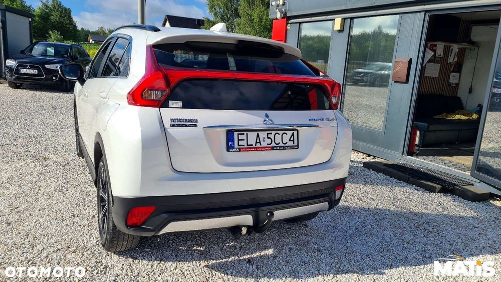 Mitsubishi Eclipse Cross - 17