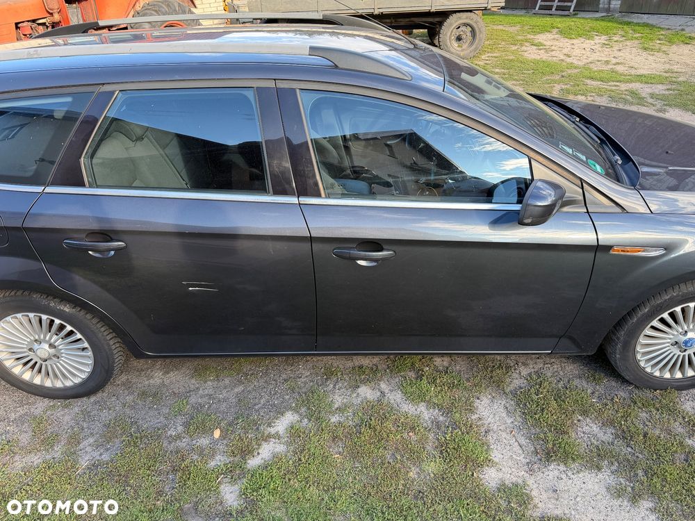 Ford Mondeo 2.0 TDCi Ghia - 5