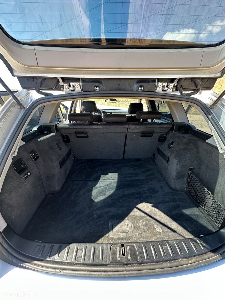 BMW Seria 3 318d - 9