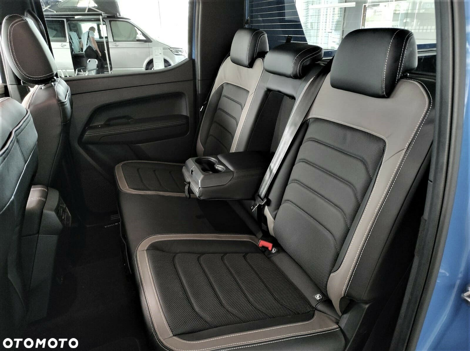 Volkswagen Amarok - 16