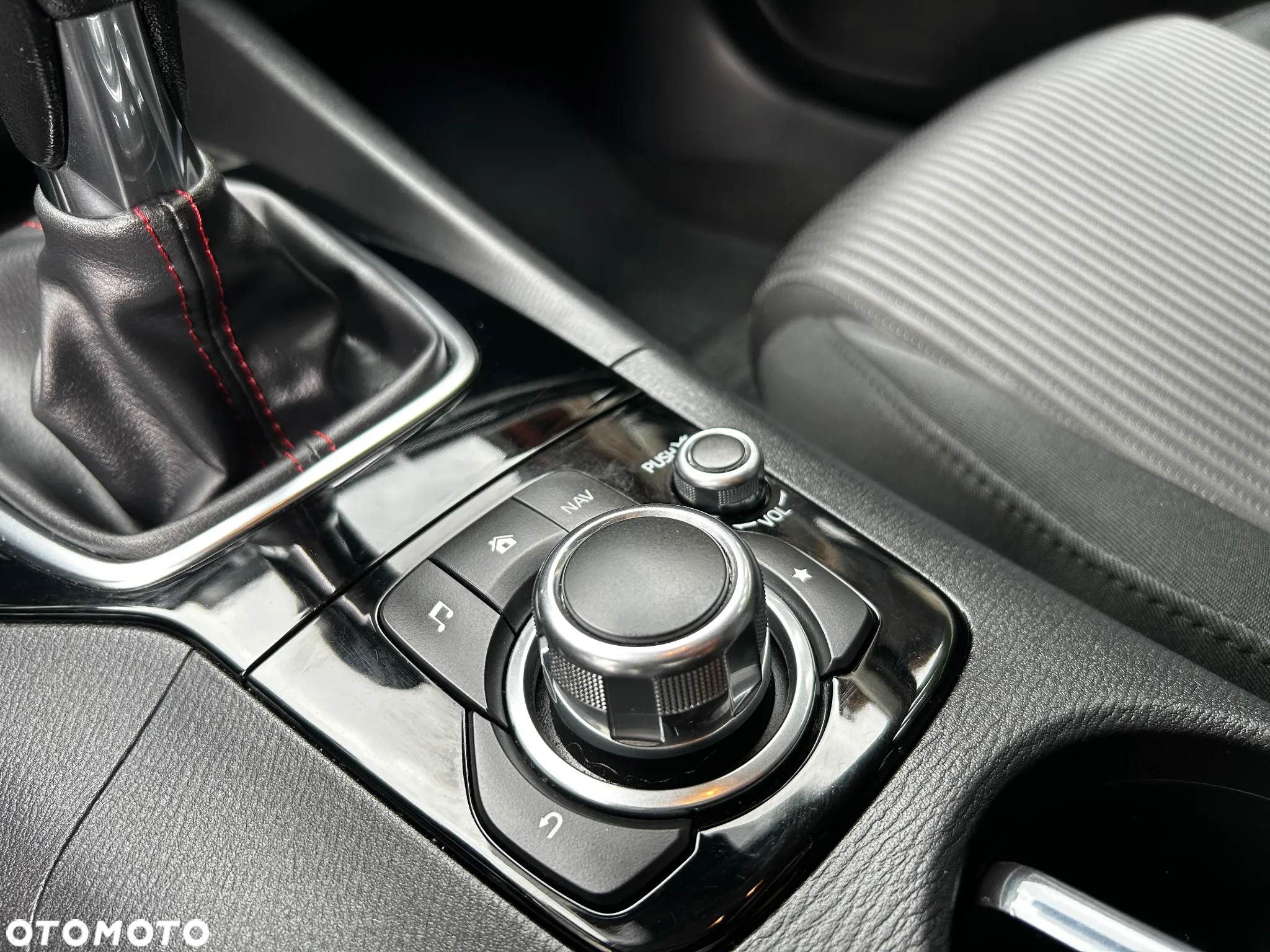 Mazda 3 SKYACTIV-G 120 Center-Line - 27