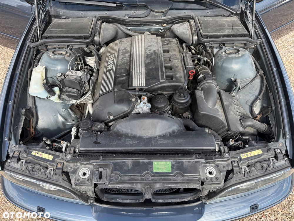 BMW Seria 5 - 17