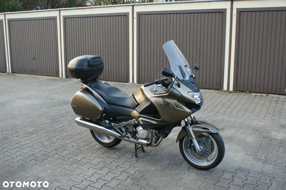 Honda NTV - 3