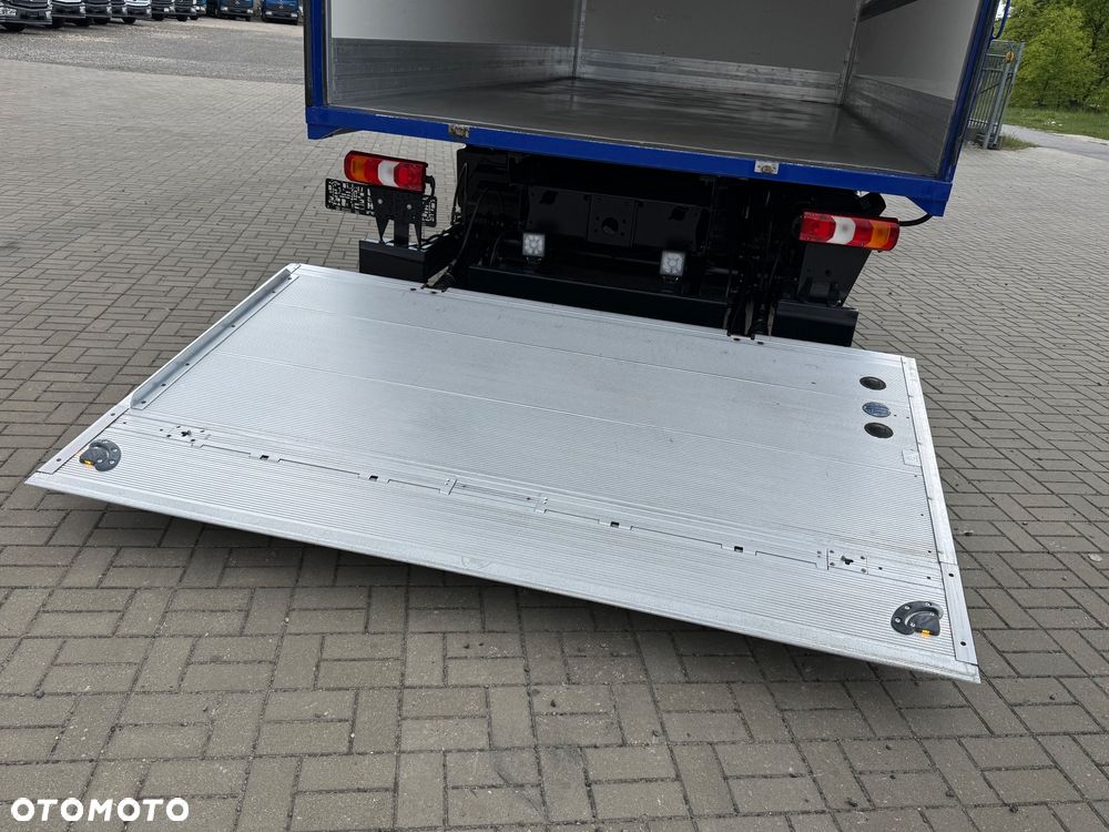 Mercedes-Benz ATEGO 816 KONTENER IZOTERMA  5.30m+ WINDA - 21