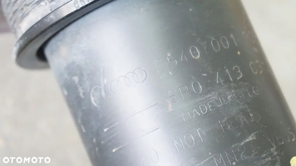 SWORZEŃ WAHACZA AUDI Q5 - 19