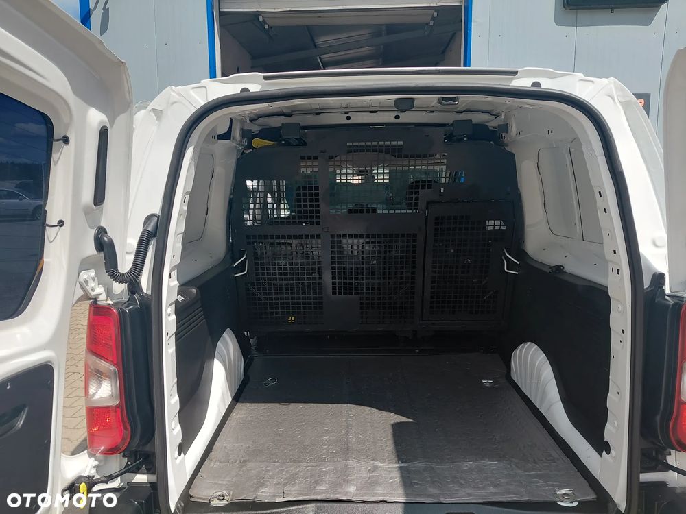 Opel COMBO XL 1.5 CDTI/130 KM/ 5-OSÓB - 13