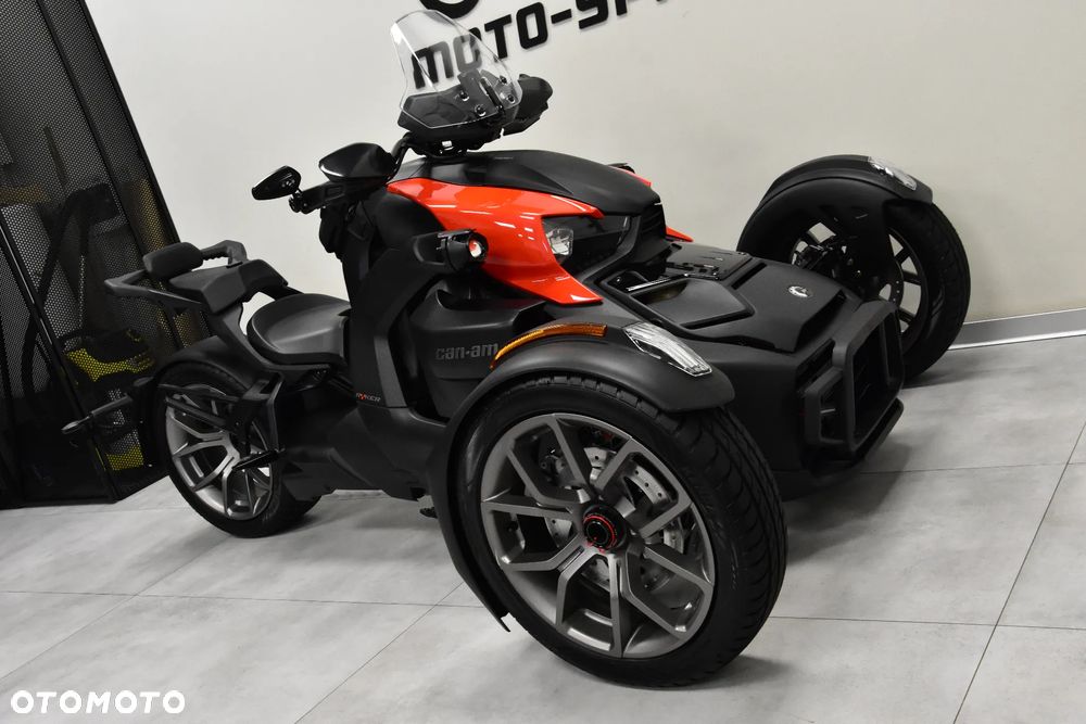 Can-Am Ryker - 8