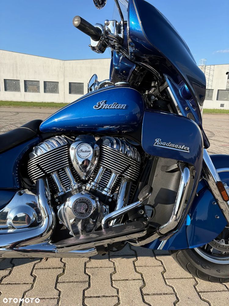 Indian Roadmaster - 18