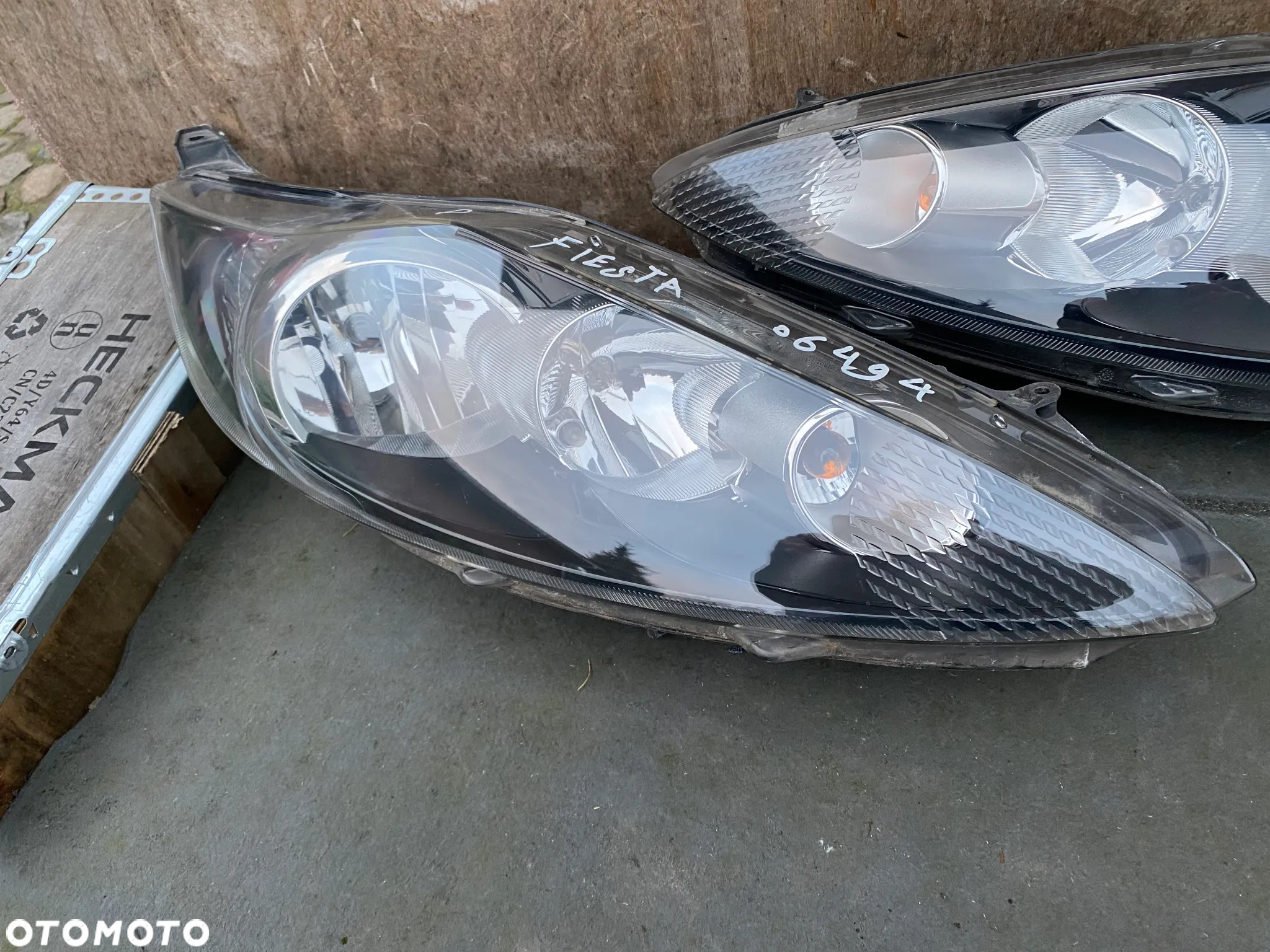 lampy ford fiesta mk7 komplet eu całe - 3