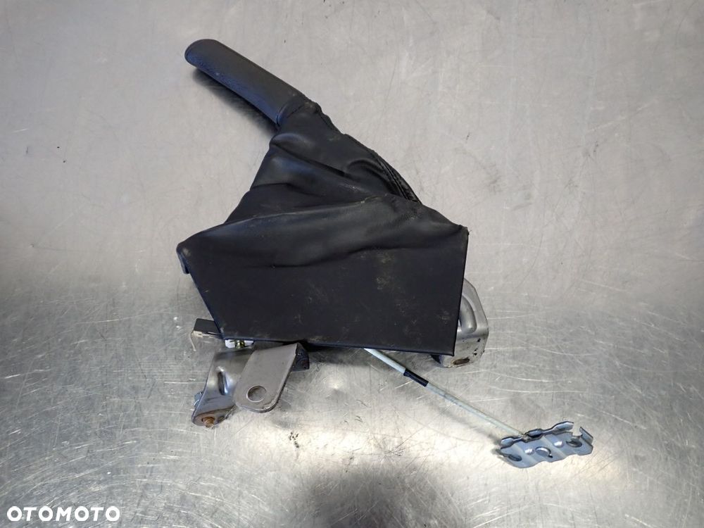 DŹWIGNIA RĘCZNEGO HAMULCA SUBARU IMPREZA GH 1.5 - 1