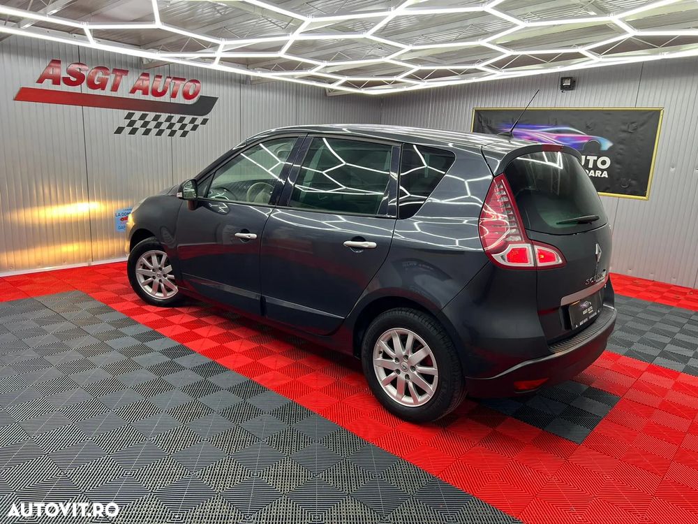 Renault Scenic - 6