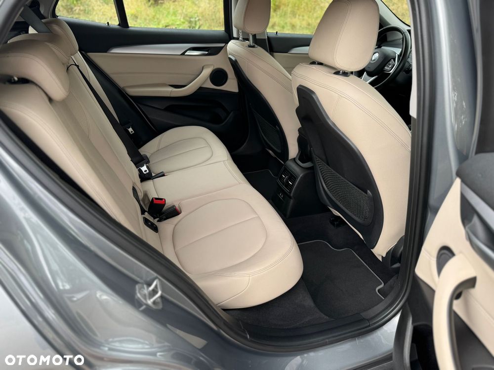 BMW X2 sDrive16d Advantage - 12