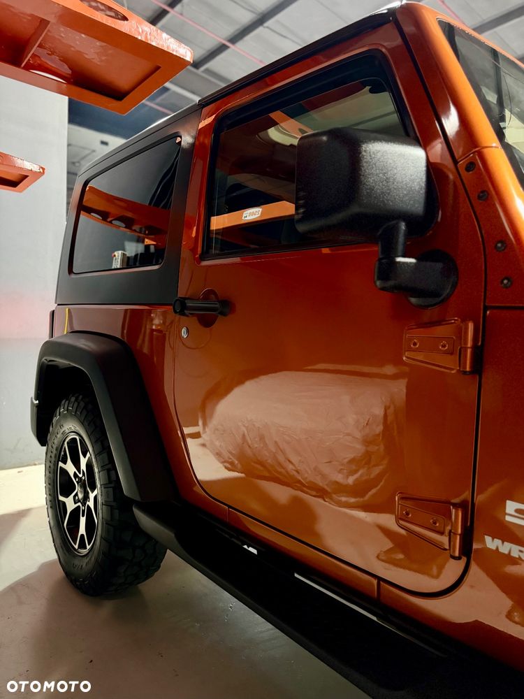 Jeep Wrangler 3.8 Sahara - 18
