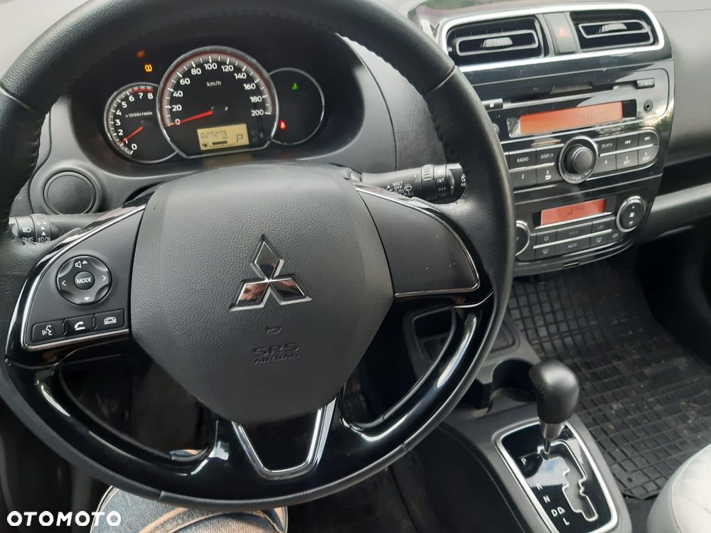 Mitsubishi Space Star 1.2 Intense CVT - 13