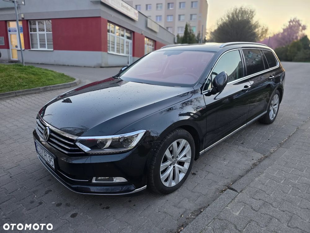 Volkswagen Passat 2.0 TDI SCR 4Mot DSG Comfortline - 1