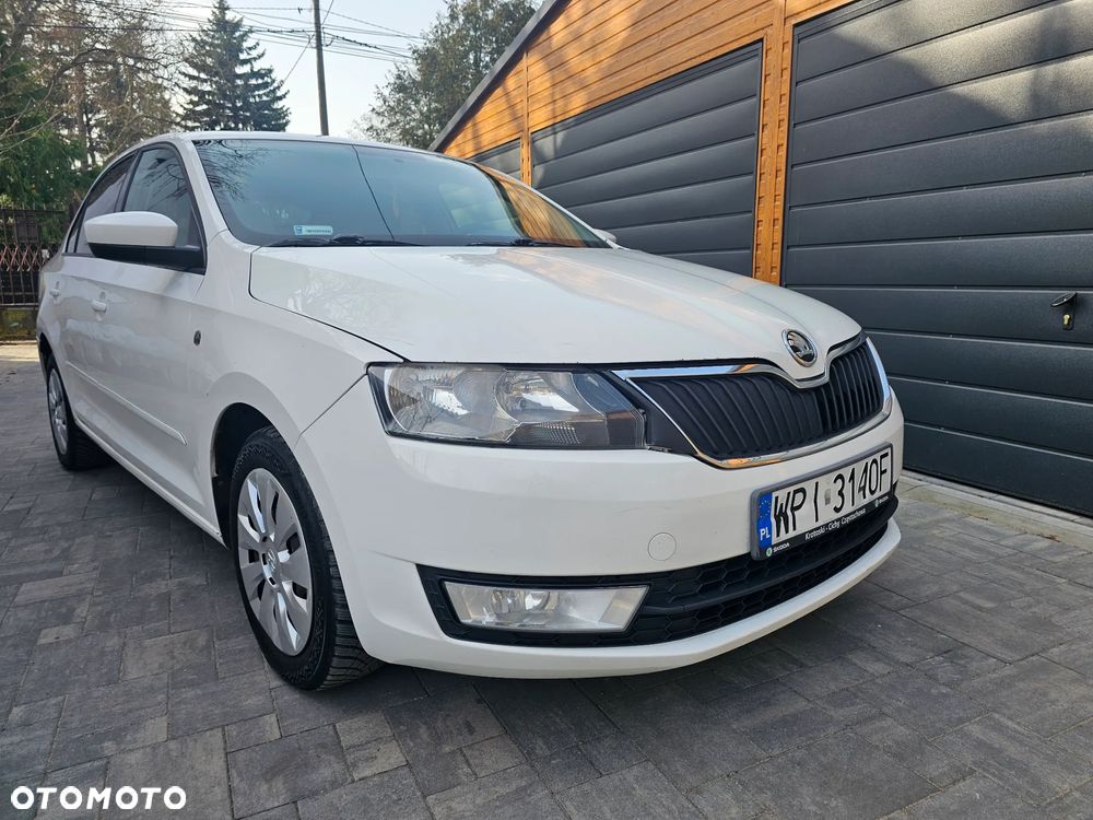 Skoda RAPID 1.6 TDI DPF Ambition - 19