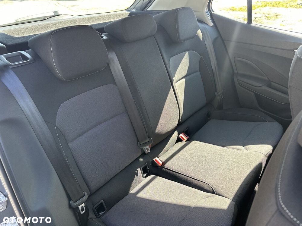 Skoda Fabia 1.0 TSI Drive DSG - 21