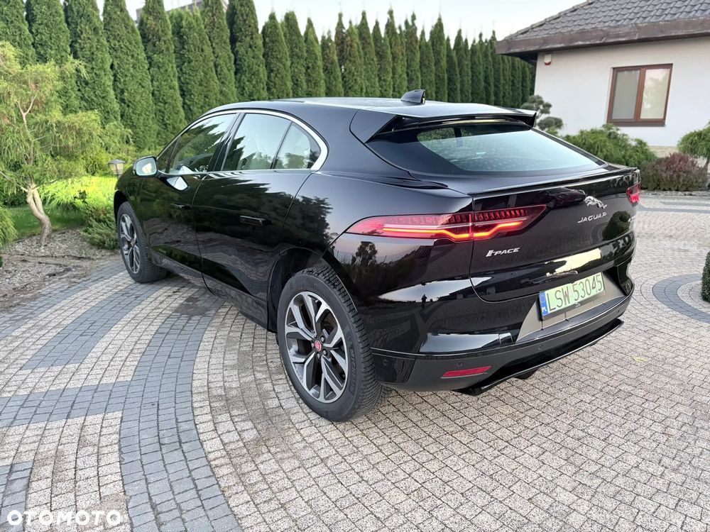 Jaguar I-Pace - 4