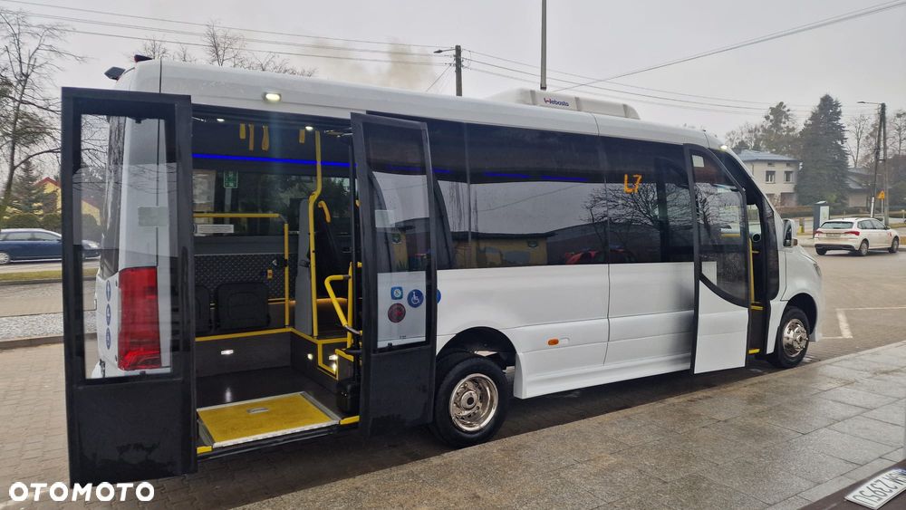 Mercedes-Benz Sprinter 519 - 7