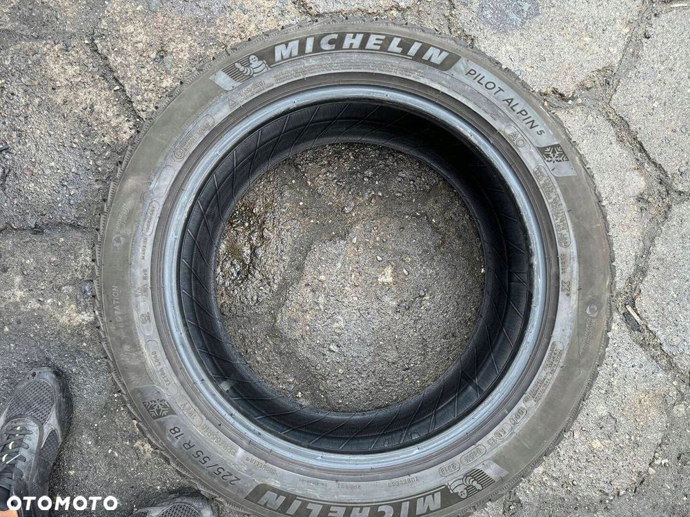 225/55R18 Michelin Pilot Alpin 5 komplet opon zima 6mm - 8