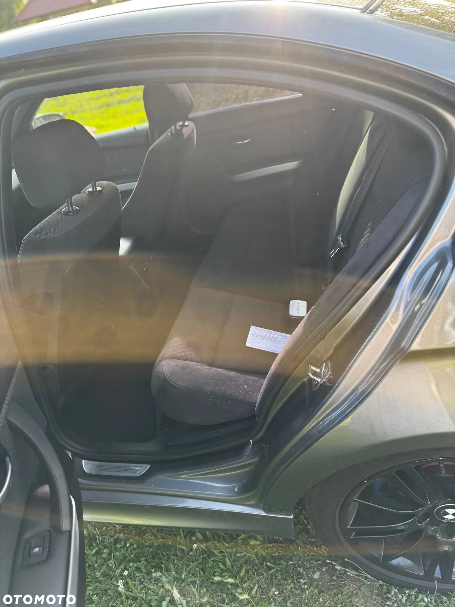 BMW Seria 3 318d - 5