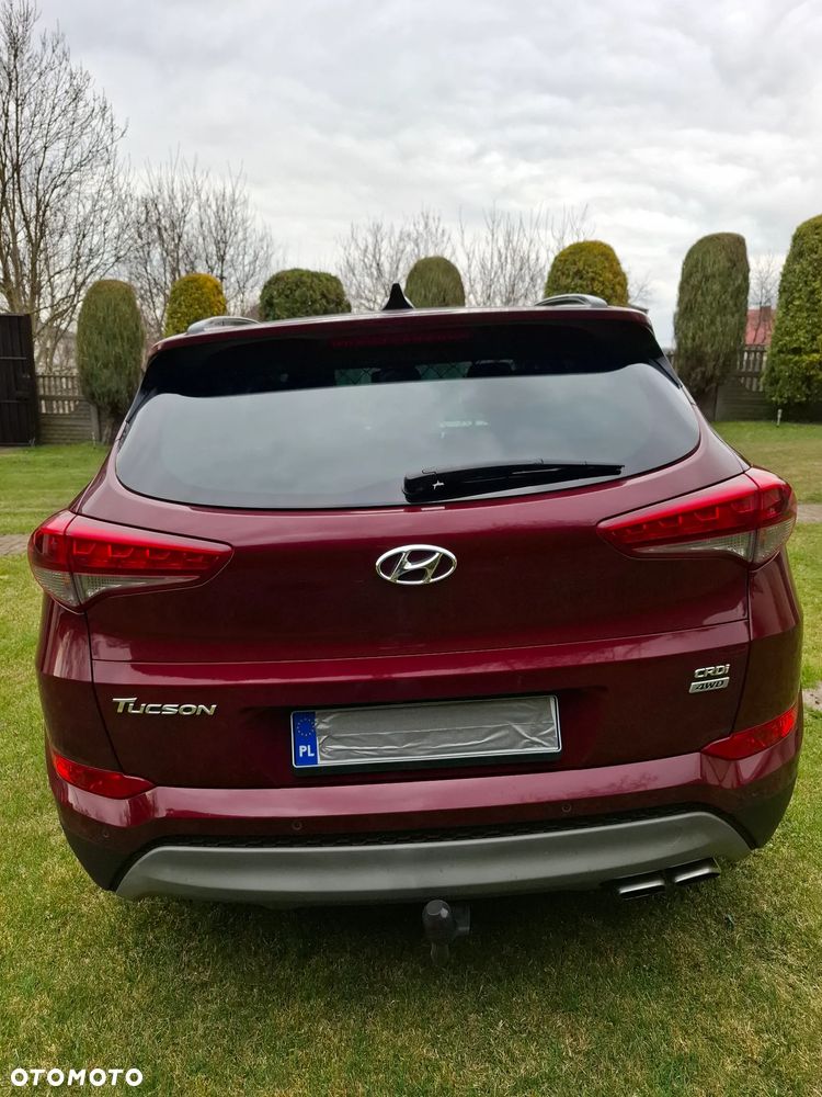 Hyundai Tucson 2.0 CRDI 4WD Automatik Premium - 2