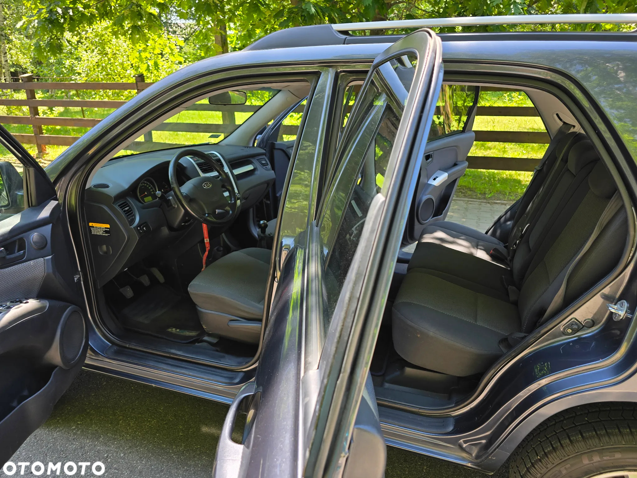 Kia Sportage 2.0 2WD LX - 18