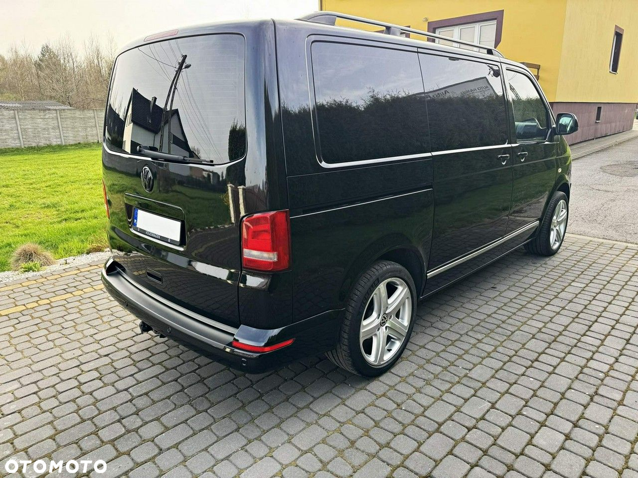 Volkswagen Multivan - 4