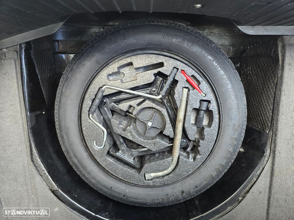 Alfa Romeo 147 1.9 JTD Plus - 19