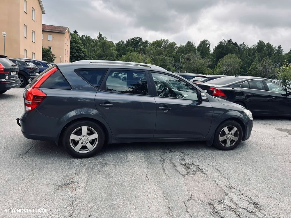 Kia Ceed SW 1.6 CRDi TX ISG - 3