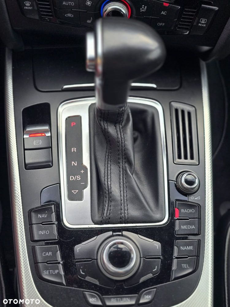 Audi A4 Allroad - 11