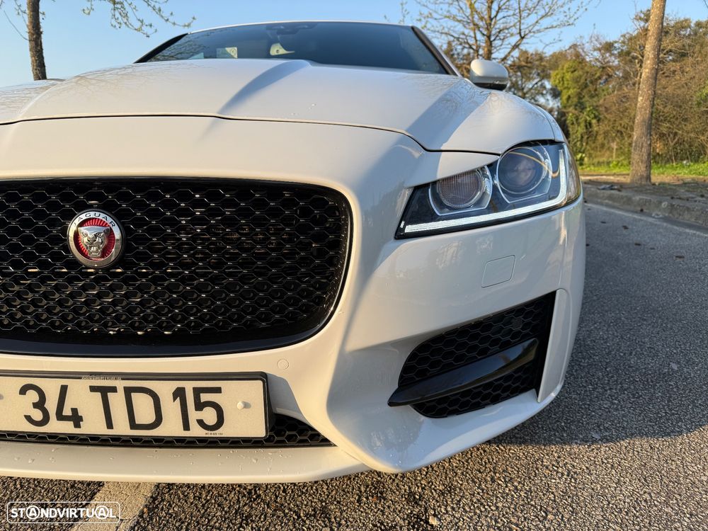 Jaguar XF 20d Aut. R-Sport - 12
