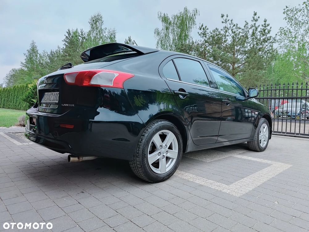 Mitsubishi Lancer 1.8 Intense - 4
