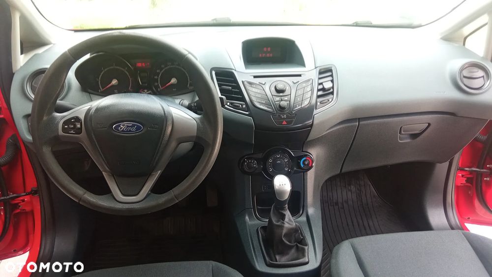 Ford Fiesta 1.4 TDCi Ambiente - 20