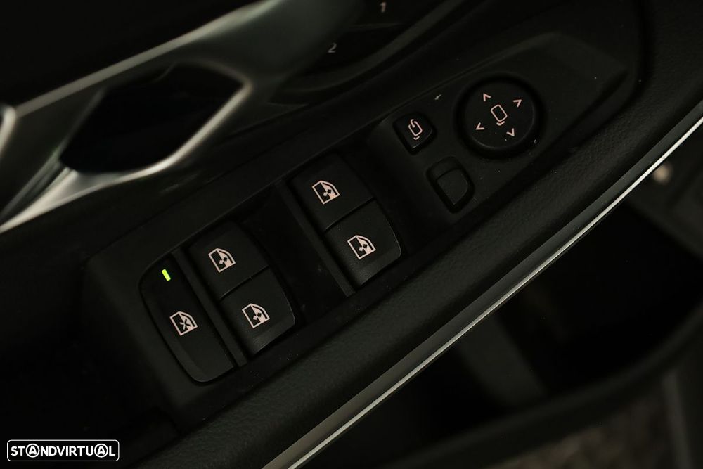 BMW 330 e Touring Pack M Auto - 21