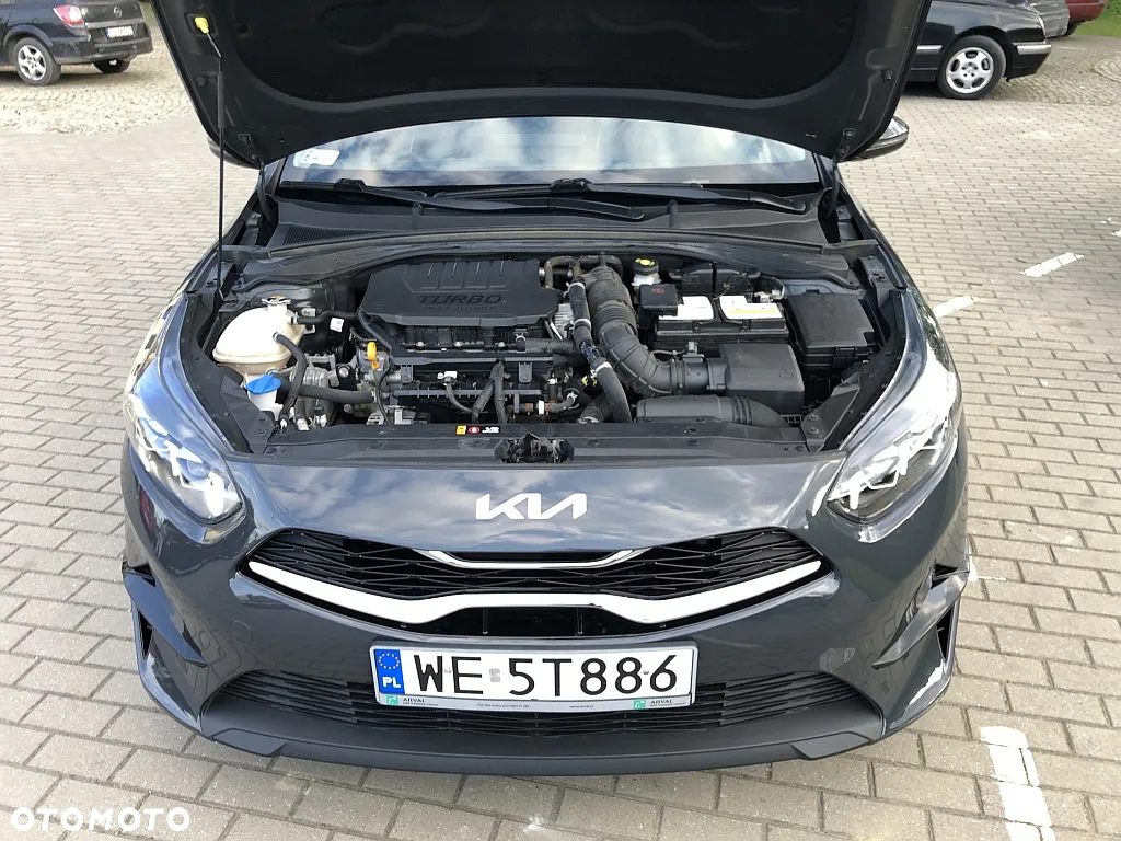 Kia Ceed 1.5 T-GDI L Business Line DCT - 32