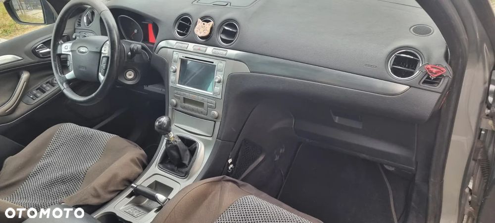 Ford S-Max 2.0 TDCi DPF Titanium - 10