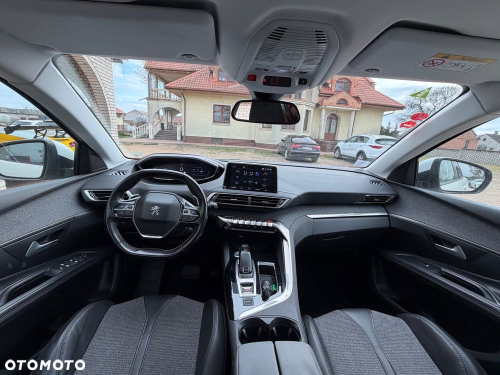 Peugeot 3008 - 16