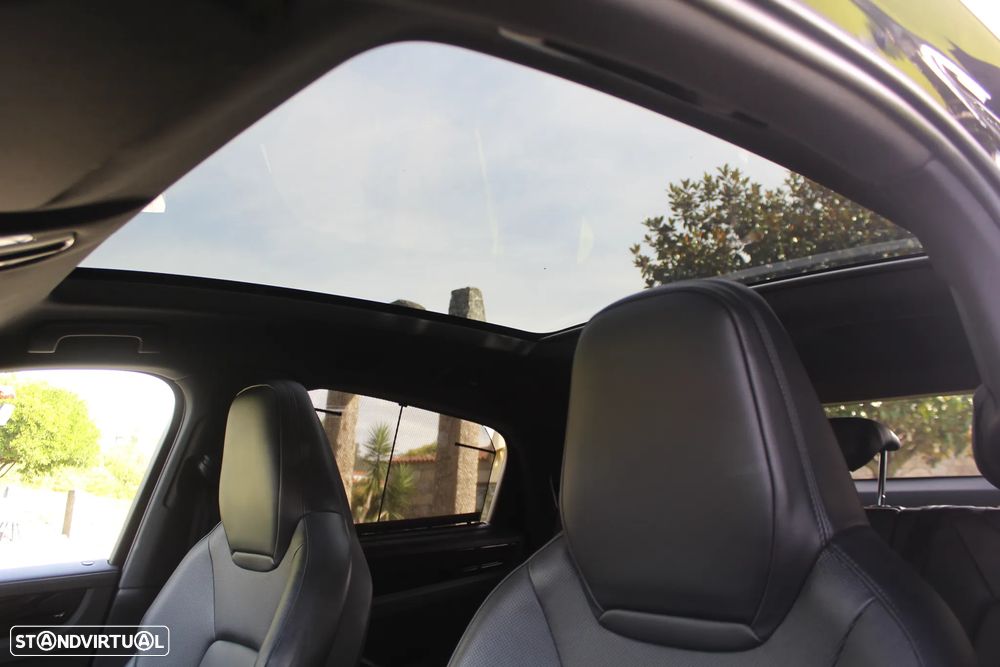 Porsche Cayenne Coupé E-Hybrid Platinum Edition - 13