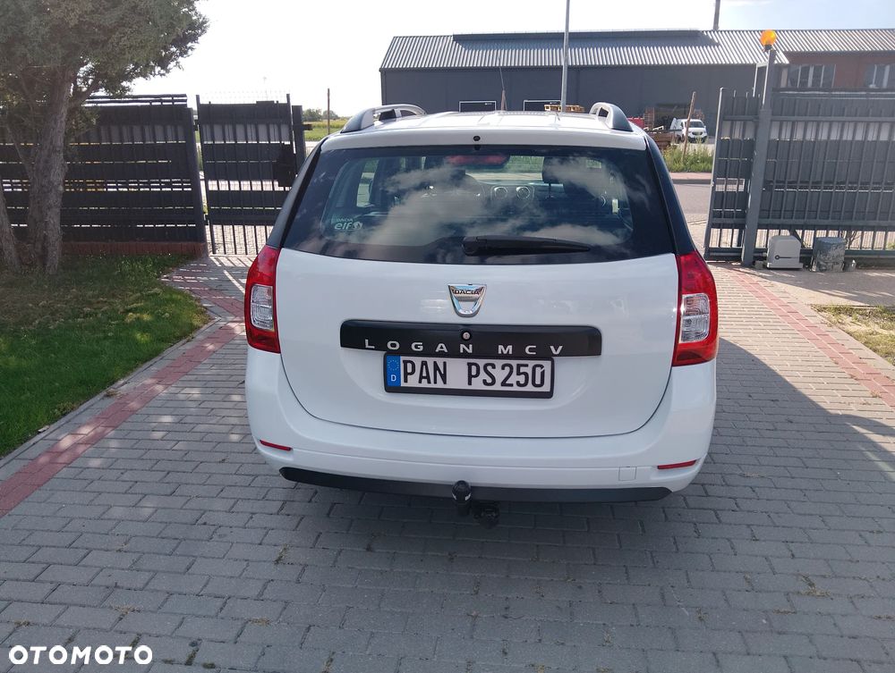 Dacia Logan 1.2 16V 75 Ambiance - 8