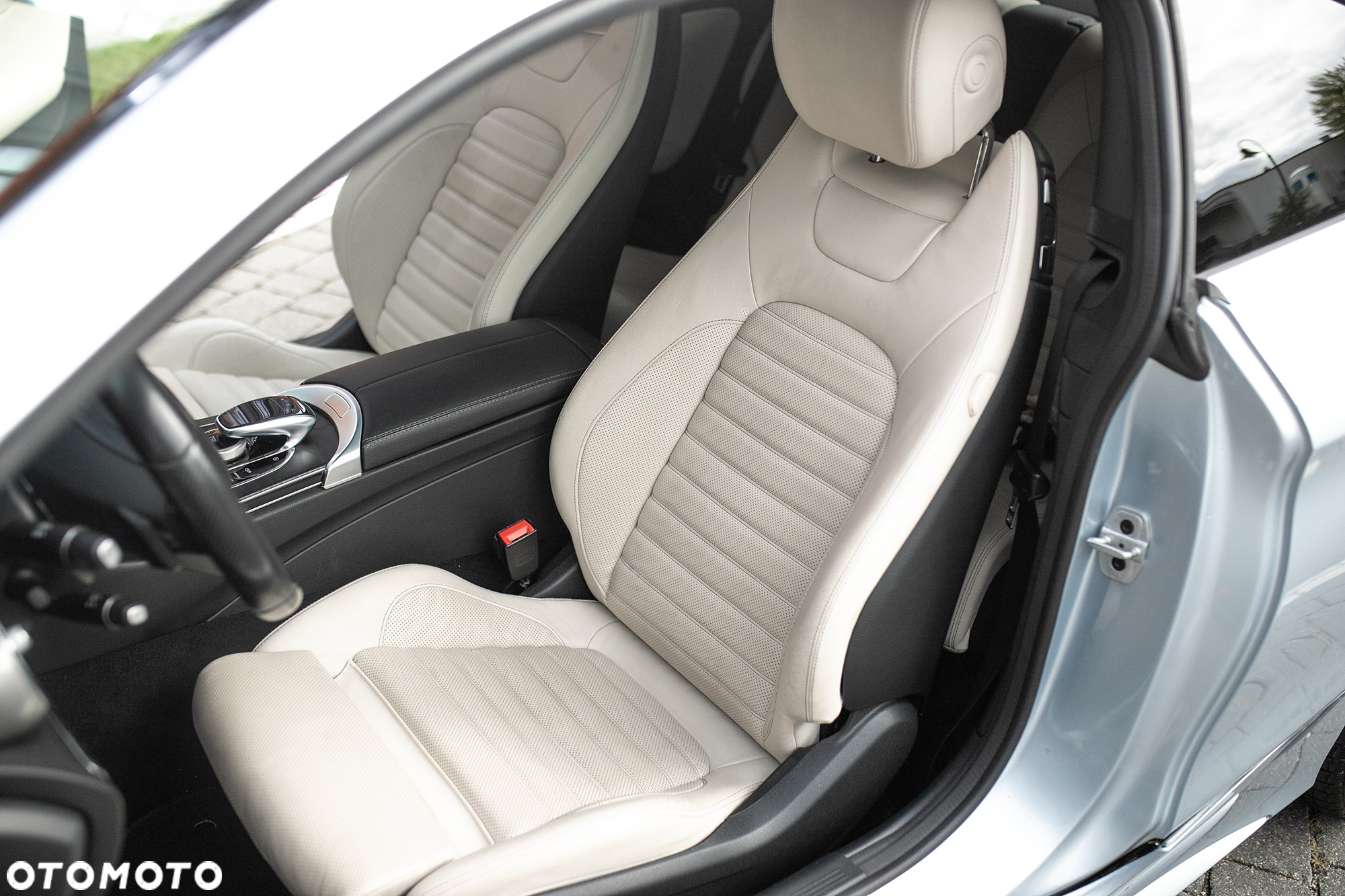 Mercedes-Benz Klasa C 300 Coupe 7G-TRONIC AMG Line - 11
