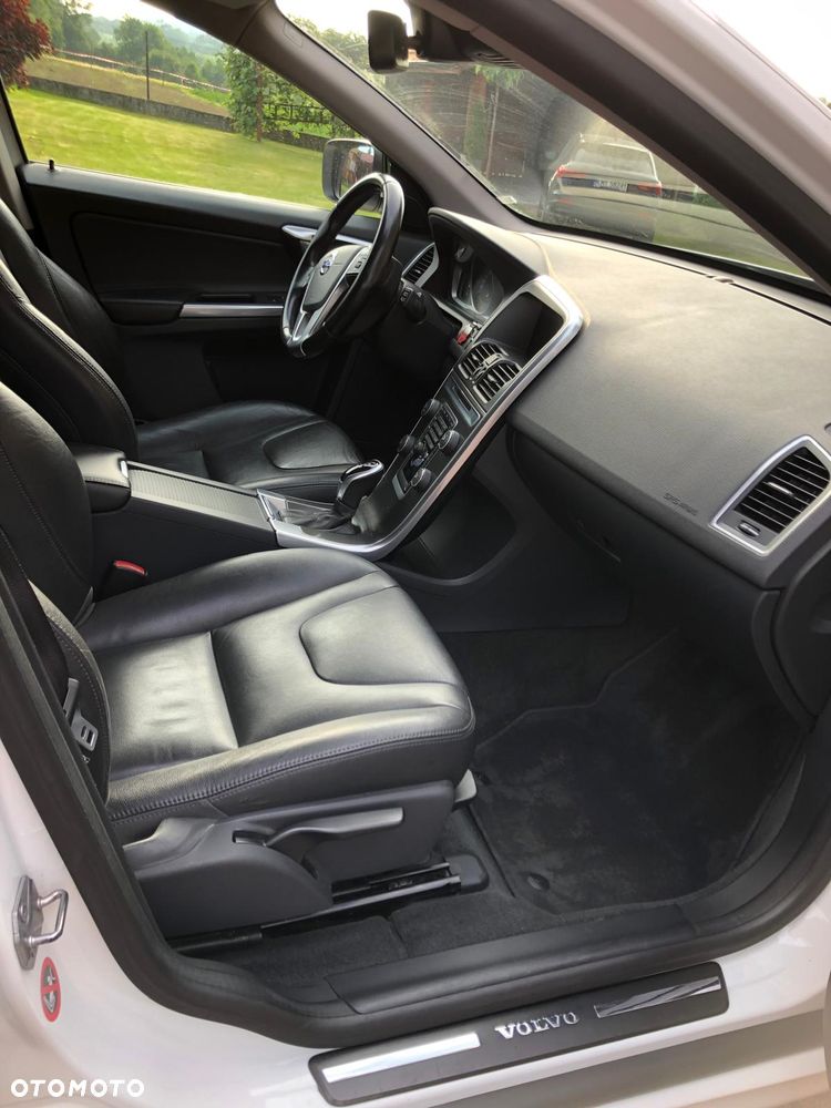 Volvo XC 60 - 11